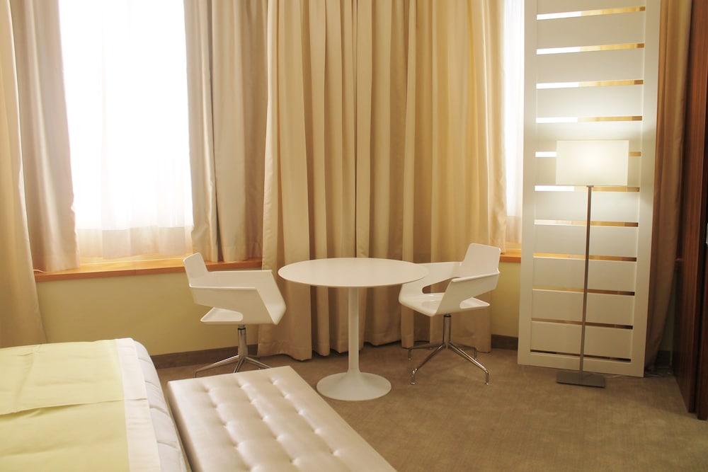 Best Western Mirage Hotel Fiera Paderno Dugnano Exterior photo