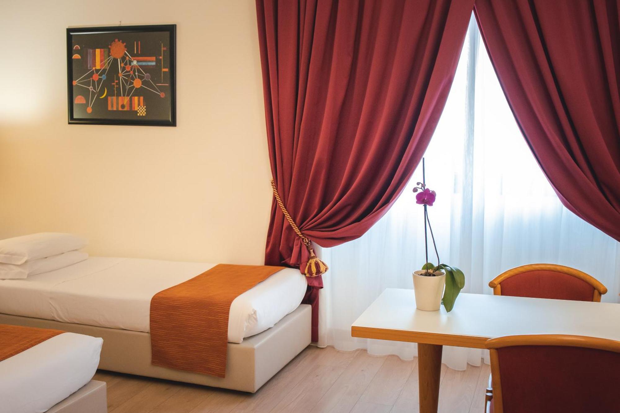 Best Western Mirage Hotel Fiera Paderno Dugnano Exterior photo