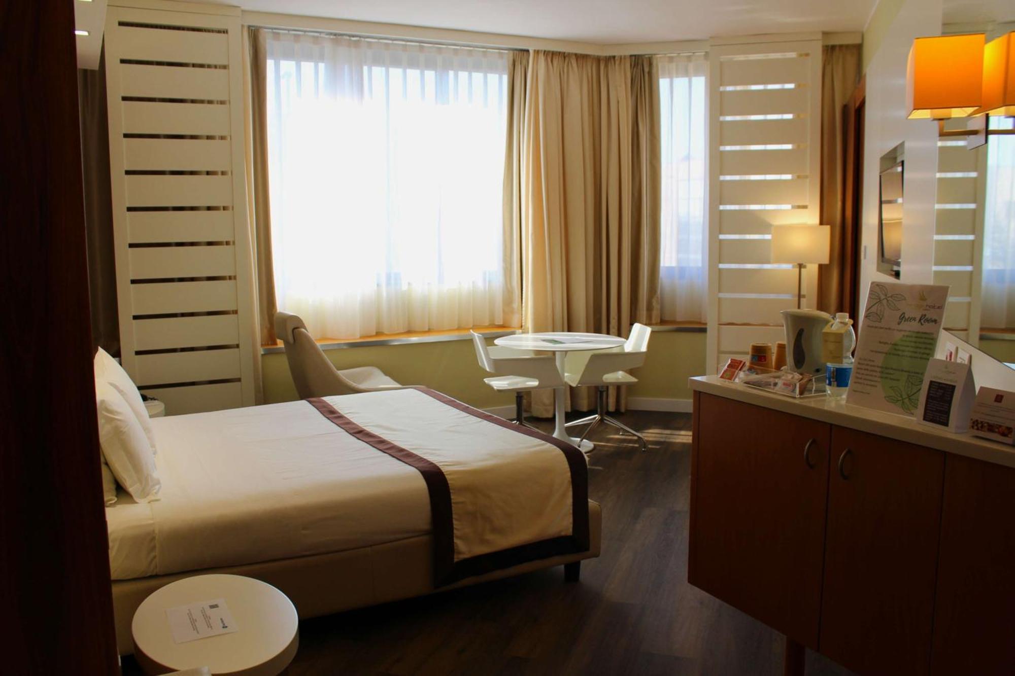 Best Western Mirage Hotel Fiera Paderno Dugnano Exterior photo
