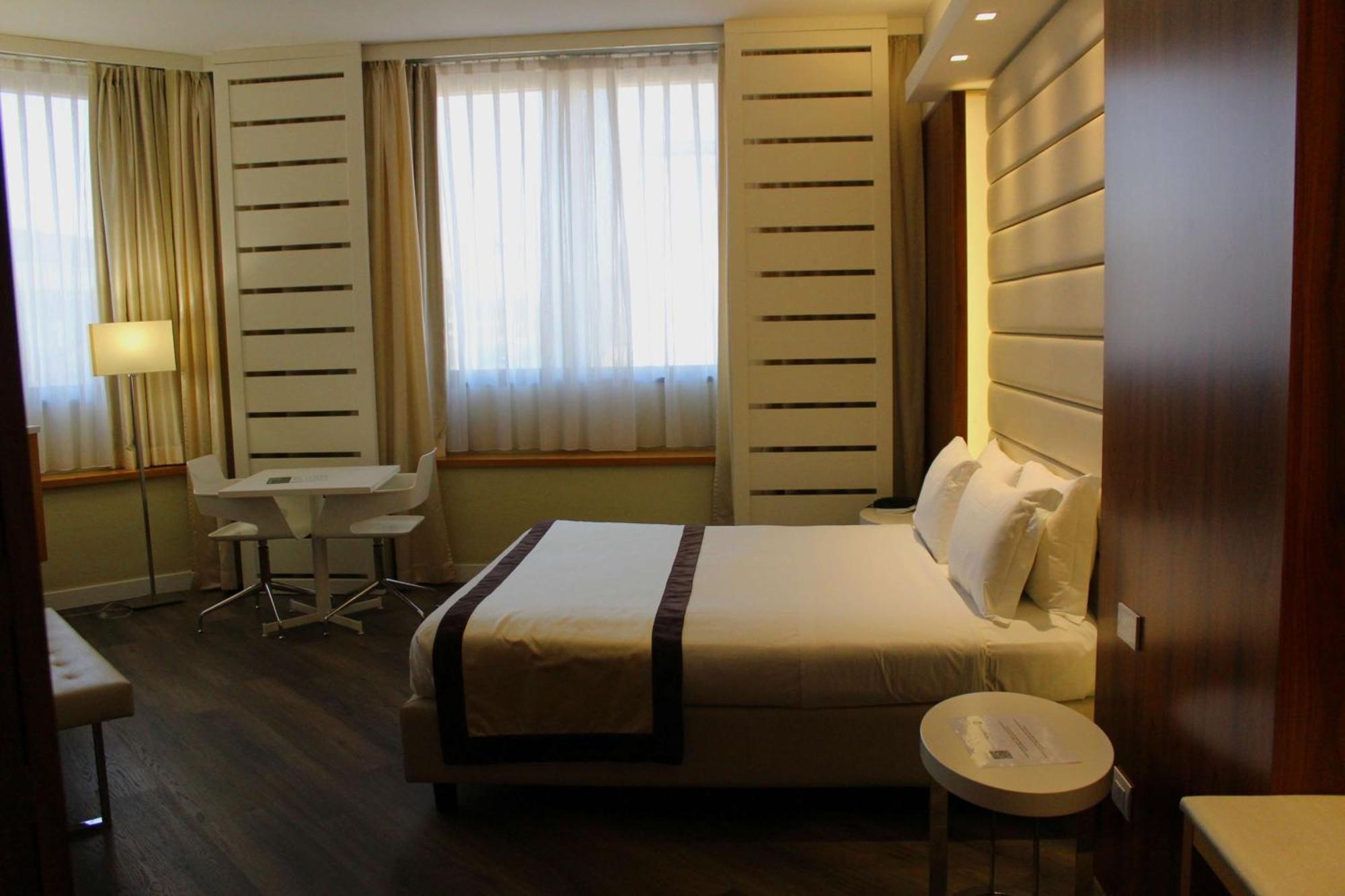 Best Western Mirage Hotel Fiera Paderno Dugnano Exterior photo